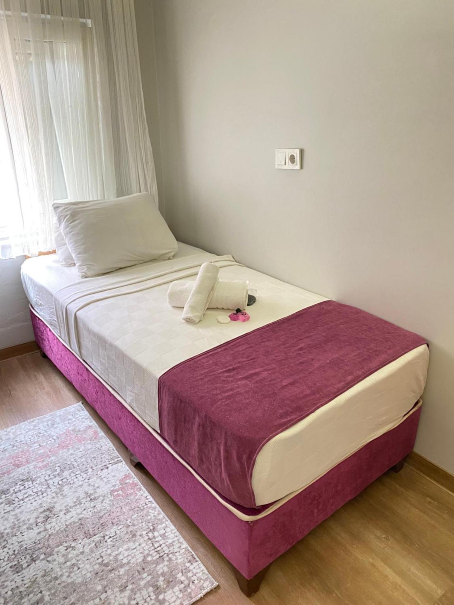 Hotel Oezsefa Istanbulská provincie Exteriér fotografie